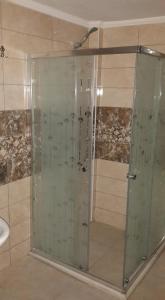 Ein Badezimmer in der Unterkunft Yavuzlar Hotel