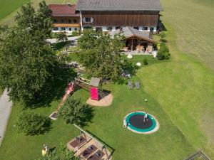 Aed väljaspool majutusasutust Alpen-Chalet-Pankraz