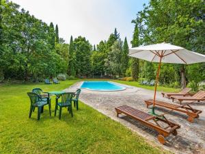 Bazén v ubytování Holiday Home in Umbria with Pool nebo v jeho okolí + 32 fotografií