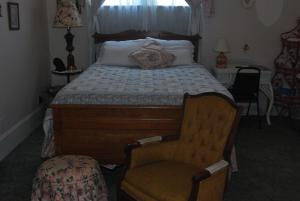 Carrier Houses Bed & Breakfast客房内的一张或多张床位