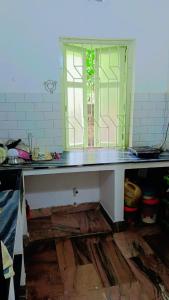 Η κουζίνα ή μικρή κουζίνα στο Saltlake Villa