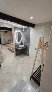 Ένα μπάνιο στο Casa Antica +20 φωτογραφίες