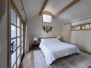 Ảnh trong thư viện ảnh của Walk to Lake 4BR Memory Making Alpine Retreat ở Tahoe City