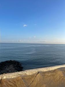 a view of a large body of water at La Rue Verte Rive in Alger