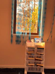 Φωτογραφία από το άλμπουμ του XTSY Economy Dorms & Rooms σε Σιλόνγκ