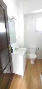Koupelna v ubytování Habitaciones Céntricas en Vivienda Compartida