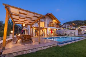Πισίνα στο ή κοντά στο Lycian Way Nature Villas -Villa Ata