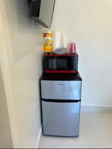 Dapur atau dapur kecil di MIAMI ROOMs