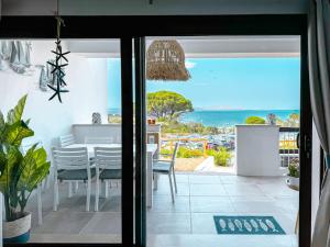 Gallery image of 224 Seafront Terrace with Beach Access in Baja Sardinia