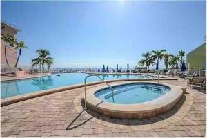 Πισίνα στο ή κοντά στο Hidden Gem on bay front