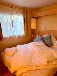 Katil atau katil-katil dalam bilik di Resort Villa with private Jacuzzi