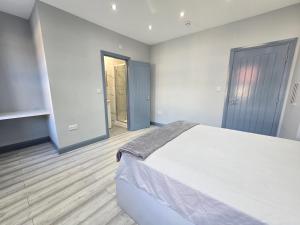 Photo de la galerie de l'établissement Bedroom in shared house in Hounslow, à Hounslow
