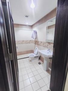 Ένα μπάνιο στο شقق فاخـرة ViP