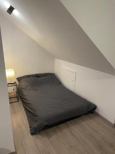Postel nebo postele na pokoji v ubytování Studio mit separater Küche & Badewanne