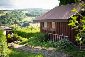 Imagen de la galería de Dom w Chomranicach- Jacuzzi, domek grillowy, en Chomranice 35 fotos más