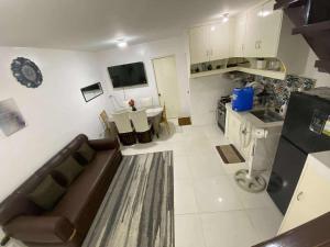 Gallery image of Eevee's Place Bacolod 3 bedrooms in Bacolod +15 photos