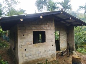 Το κτήριο όπου στεγάζεται  το διαμέρισμα