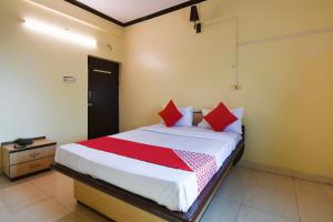 Photo de la galerie de l'établissement Hotel O Swaraj Resto and Lodging, à Pune