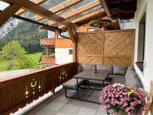 Μπαλκόνι ή βεράντα στο Ferienwohnung Niederbergerhof
