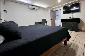 Μια τηλεόραση ή/και κέντρο ψυχαγωγίας στο La Puerta Blanca #3