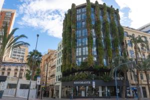 El edificio en el que está el departamento