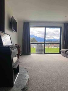 Billede fra billedgalleriet på House in central Glenorchy i Glenorchy