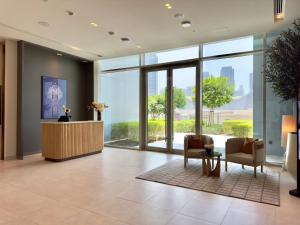 Ο χώρος του λόμπι ή της ρεσεψιόν στο Lux 2BR Vida Dubai Mall Connected +43 φωτογραφίες