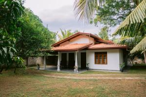 Κήπος έξω από το Green Paradise Villa