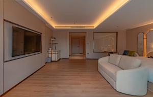 Φωτογραφία από το άλμπουμ του CHENG SHUANG PHOENIX HOTEl凤凰成双酒店 σε Kon Rung (1)