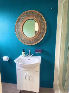 Fotografie z fotogalerie ubytování Stylish Apartment in Onrus- 2km from Onrus beach v destinaci Hermanus