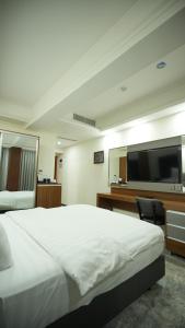 Afbeelding uit fotogalerij van Al jadriya Palace in Bagdad +177 foto's