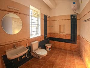 Imagine din galeria proprietății Hotel auroville grand în Covelong