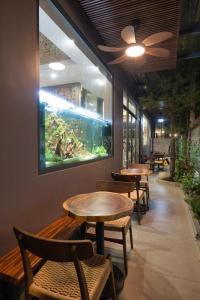 Φωτογραφία από το άλμπουμ του Ocean Park PB21-16 σε Ðình Loan