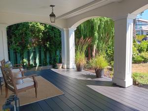 Fotografie z fotogalerie ubytování Sand and Salt Bed & Breakfast v destinaci White Rock