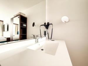 Afbeelding uit fotogalerij van Design Apartment SleepInn24 in Spittal an der Drau +7 foto's