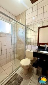 Ένα μπάνιο στο Residencial Canto Norte