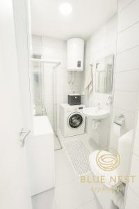 Ένα μπάνιο στο Apartments Blue Nest Banja Luka