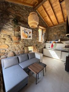 Χώρος καθιστικού στο Cabaña Pasiega Lo Bartulo