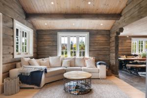 Gallery image of FA811- Family-friendly ski-in out Chalet in Trysil with sauna in Trysil
