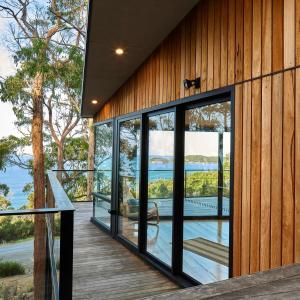 Gallery image of The Lookout House at Pirates Bay in Eaglehawk Neck