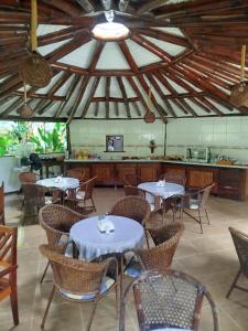 Restoran atau tempat lain untuk makan di Pousada da Paz