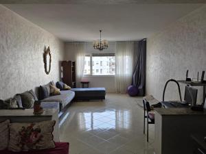 Χώρος καθιστικού στο SUNSET Room