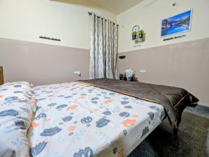 Fotografie z fotogalerie ubytování Elite Homestay Mysuru 3 Bedroom House v destinaci Maisúr