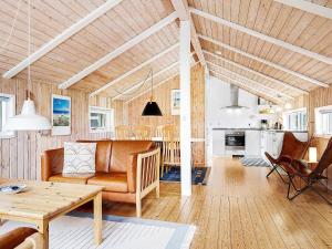 Η κουζίνα ή μικρή κουζίνα στο Secluded Beach Retreat - By Traum Ferienwohnungen