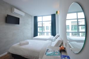 Postel nebo postele na pokoji v ubytování Vrest Hotel
