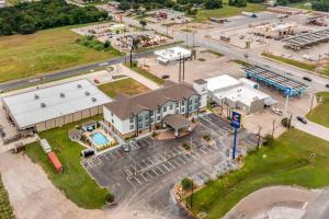 Φωτογραφία από το άλμπουμ του Comfort Inn & Suites Schulenburg σε Schulenburg