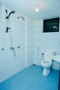 Un baño de Tamarind Tree House
