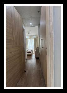 Gallery image of Kanha Premium Suits in Greater Noida