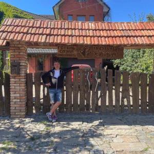 Khách lưu trú tại Будинок Вовча хижа