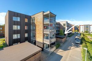 Το κτήριο όπου στεγάζεται  το διαμέρισμα